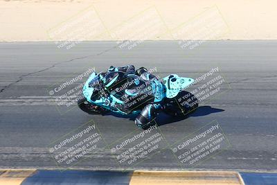 media/Feb-11-2022-2WTD (Fri) [[4ba253f296]]/A Group/Session 6 Turn 15 Inside/